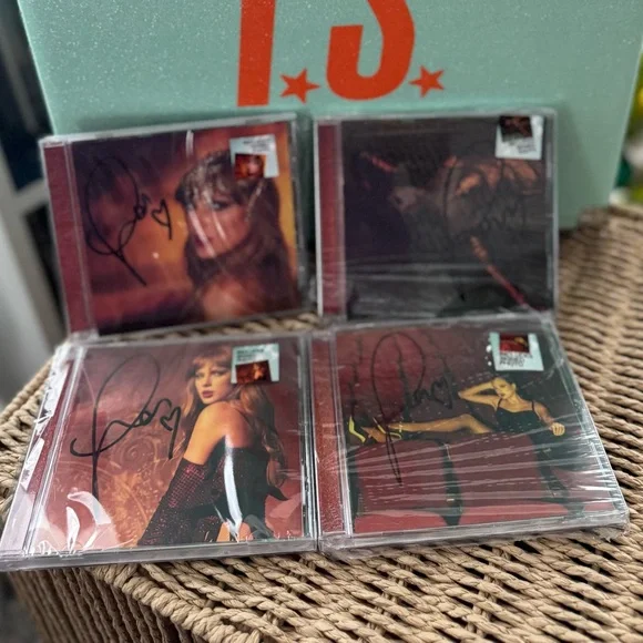 Taylor Swift The Life of a Showgirl Signed CDs (Full Set) - Picture 3 of 11